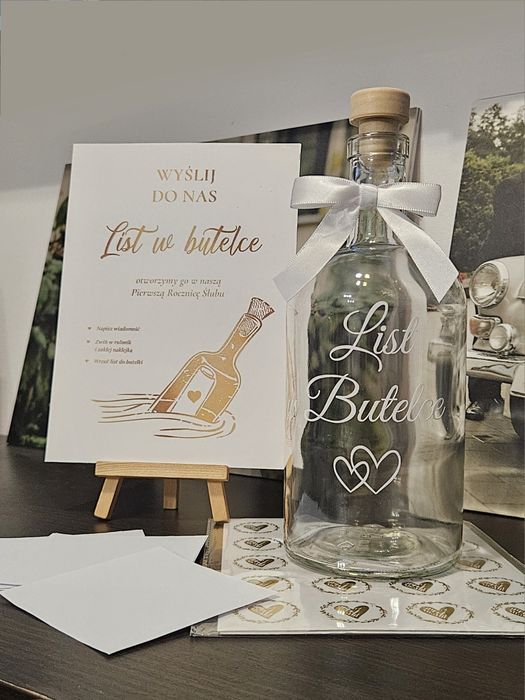 Księga gości w formie listów w butelce