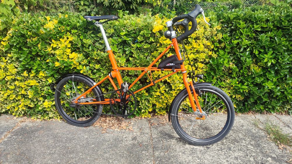 Bicicleta Moulton TSR 5 spaceframe