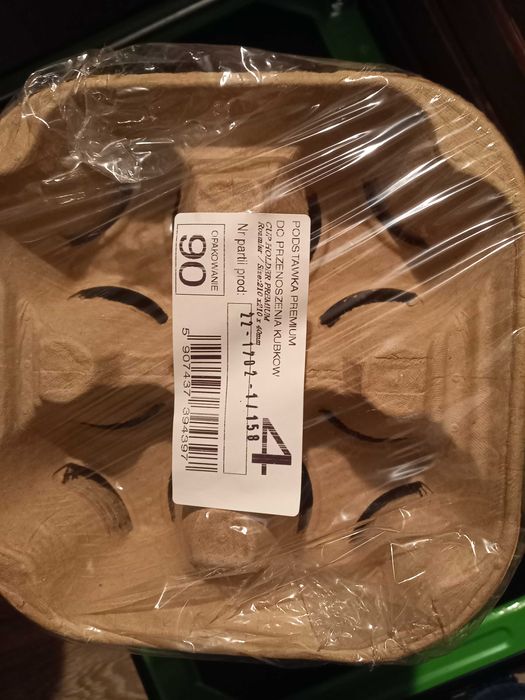 Podstawka papierowa na 4 kubki- holder