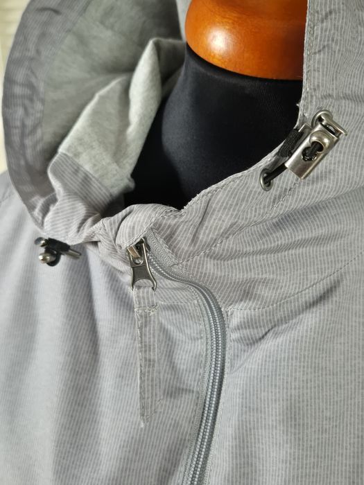 Lekka kurtka z kapturem maxi blue  roz.52. XXL
