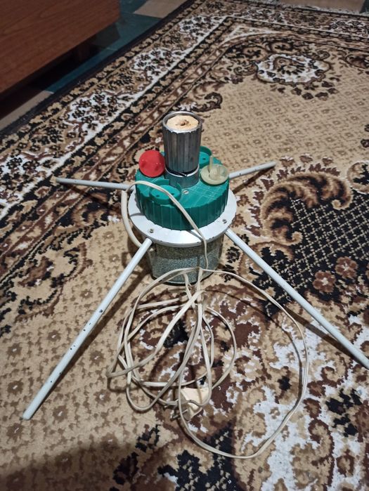 Продам ёлочную вертушку