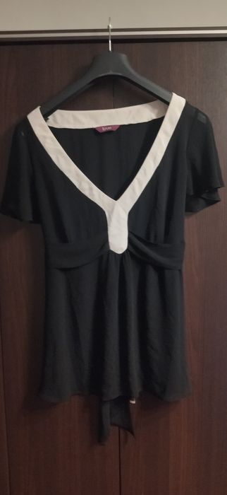 Nowa śliczna bluzeczka damska brytyjskiej firmy True roz.4XL