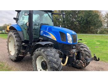 New Holland TS 115 A  Gotowy do pracy