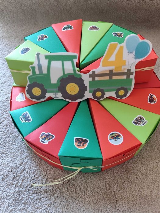 Tort papierowy. Jako podziękowanie po przyjęciu