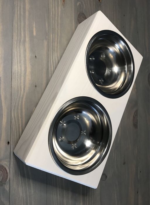 Підставка для годування собак чи котів