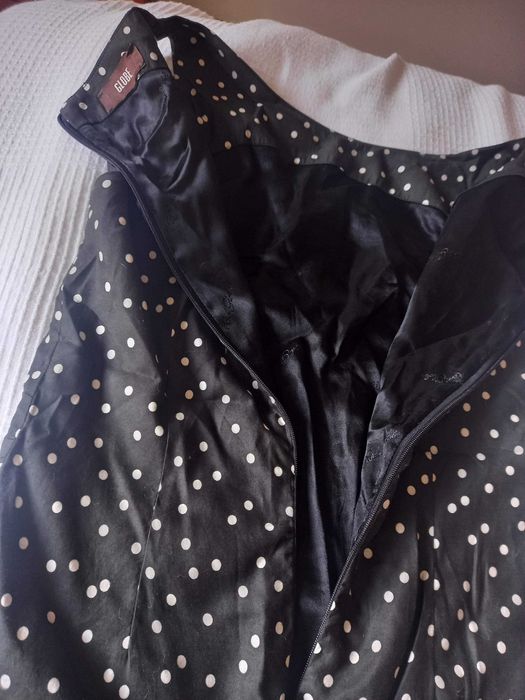 Blusa Globe, preta/branca, S (Portes incluídos)