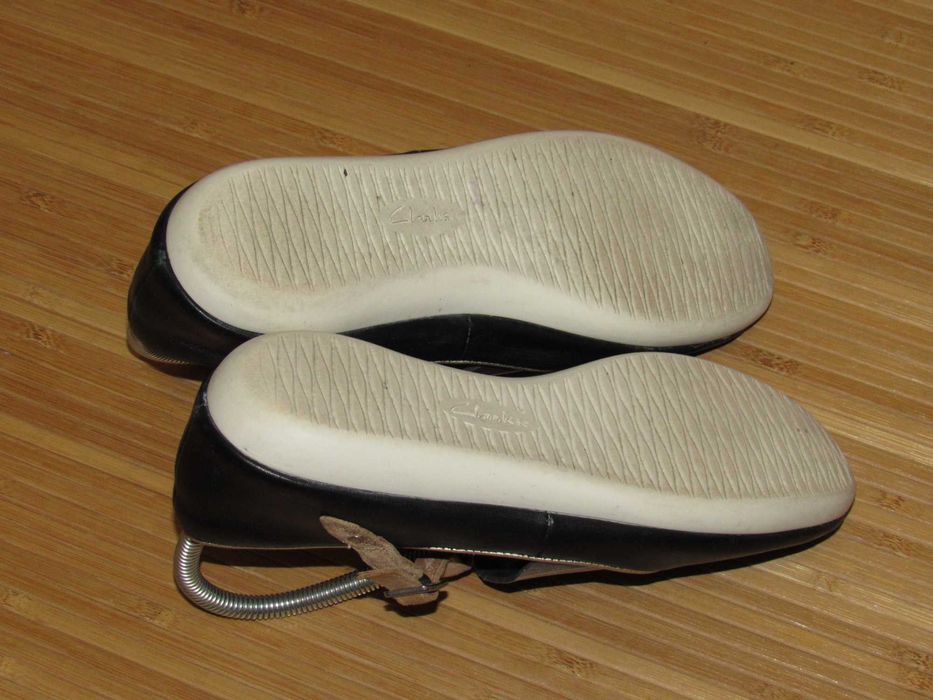 Балетки (шкіряні) CLARKS FEATURE FILM; EUR-37½