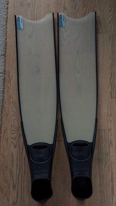 Pletwy fiberglass od Leaderfin r41-42