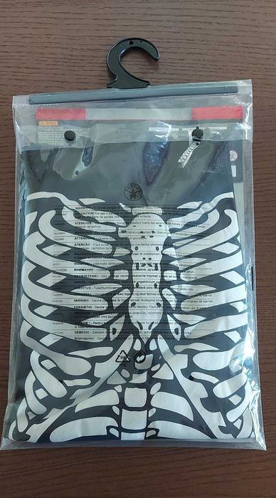 Fato infantil / Fantasia de esqueleto Tam M 8-10 anos