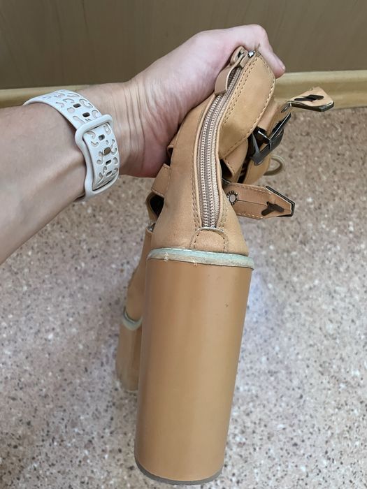 Ботильоны на каблуке на платформе