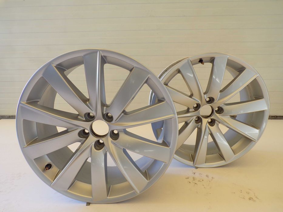 felga aluminiowa VOLVO XC60 XC90 19 8J ET42,5 5x108x63,3