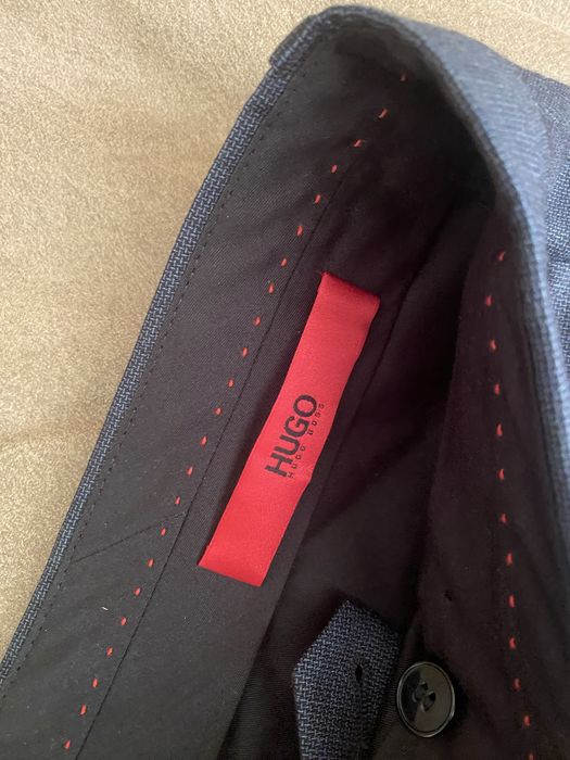 Брюкі Hugo Boss на юнака 16 років,38р