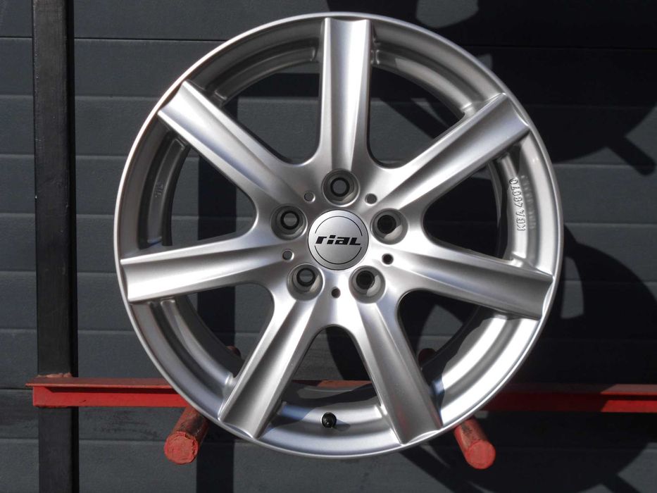 Felgi alu Rial 17 5x112 Skoda Octavia Seat Leon Vw Golf Caddy Audi A3