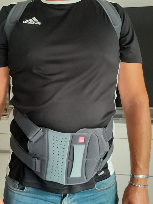 Gorset na kręgoslup jak nowy