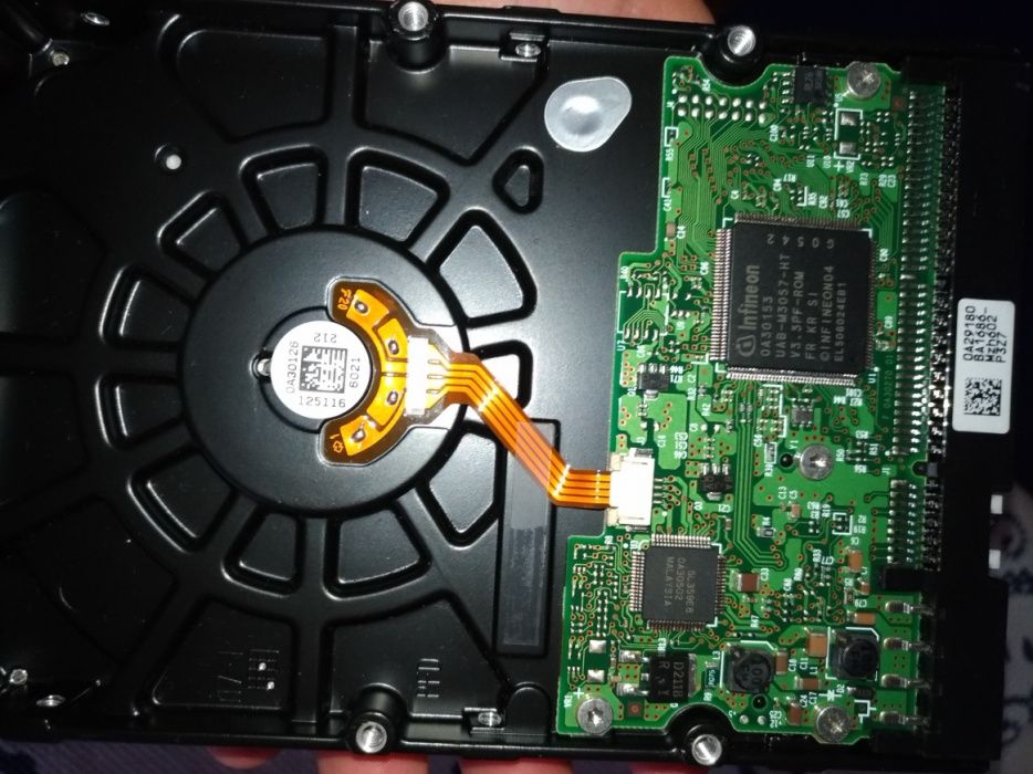 Disco rigido hitachi 80 GB