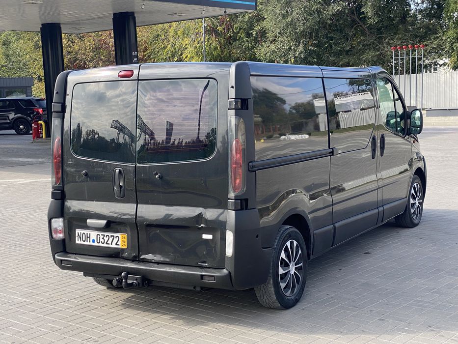 Продам Renault Trafic 1.9 турбодизель  6 ступка очень хорошем состоянии