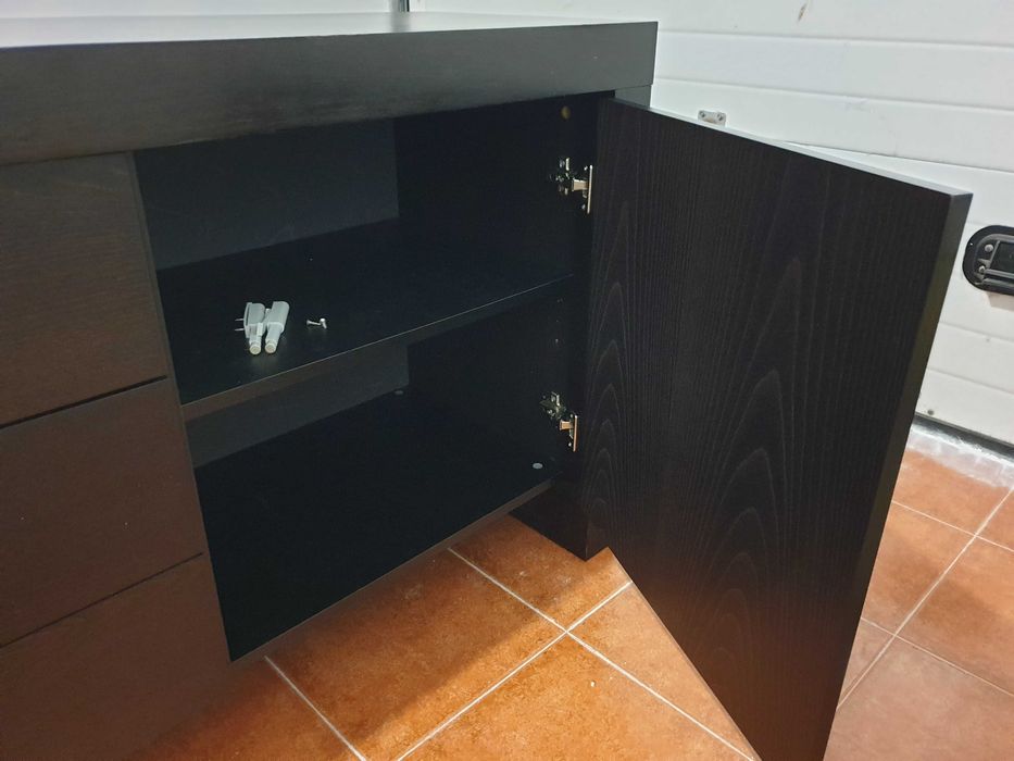 Vendo aparador da loja Gato Preto