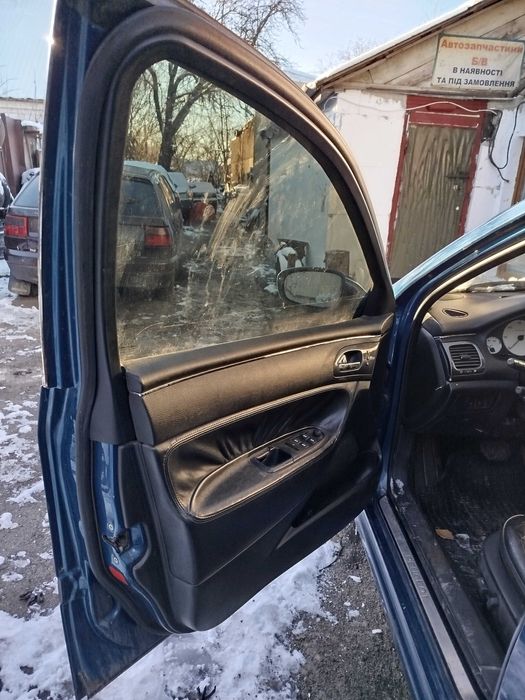 Дверка двері передні задні Peugeot 607 Пежо