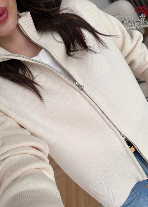 Світлий бежевий молочний кардиган кофта на блискавці, теплий відтінок