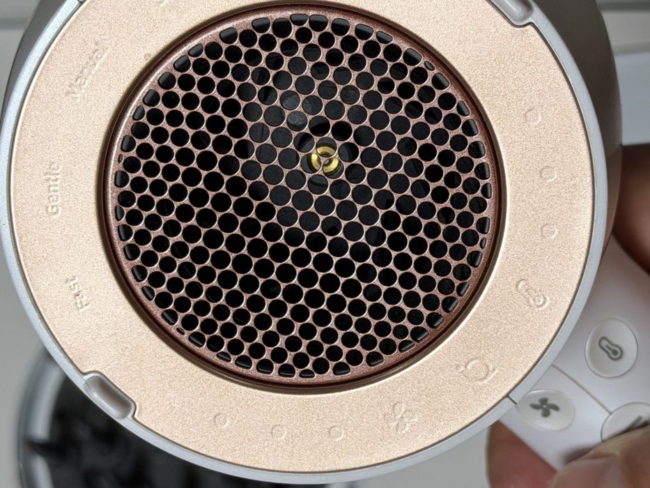 Фен Philips BHD827 SenseIQ серії 9000