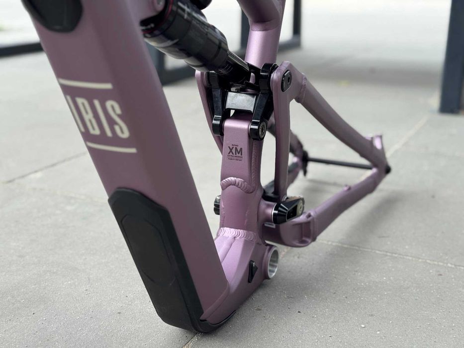 rama Ibis Ripmo AF V2, 150mm skoku, srebrna i różowa, S, M, XM, L, XL