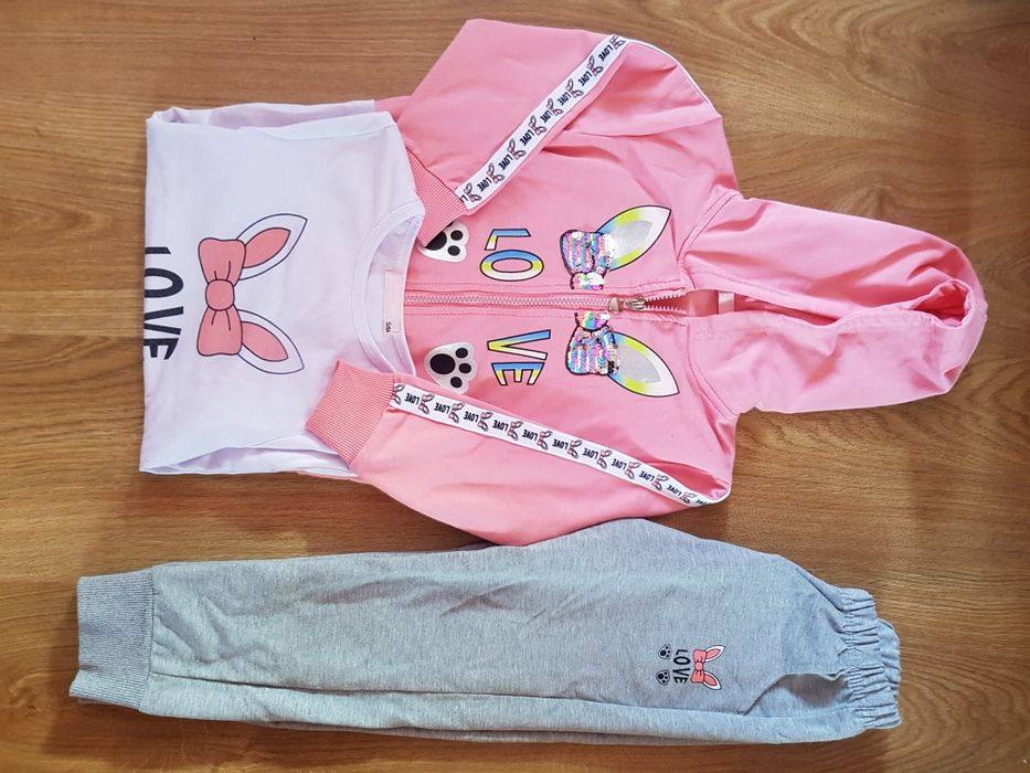 Dres  dziewczęcy rozmiar  116/122