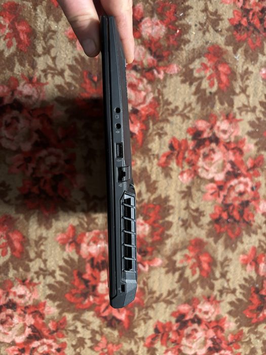 Electronics Mech-17 i7 32GB ddr4 Windows 11 pro