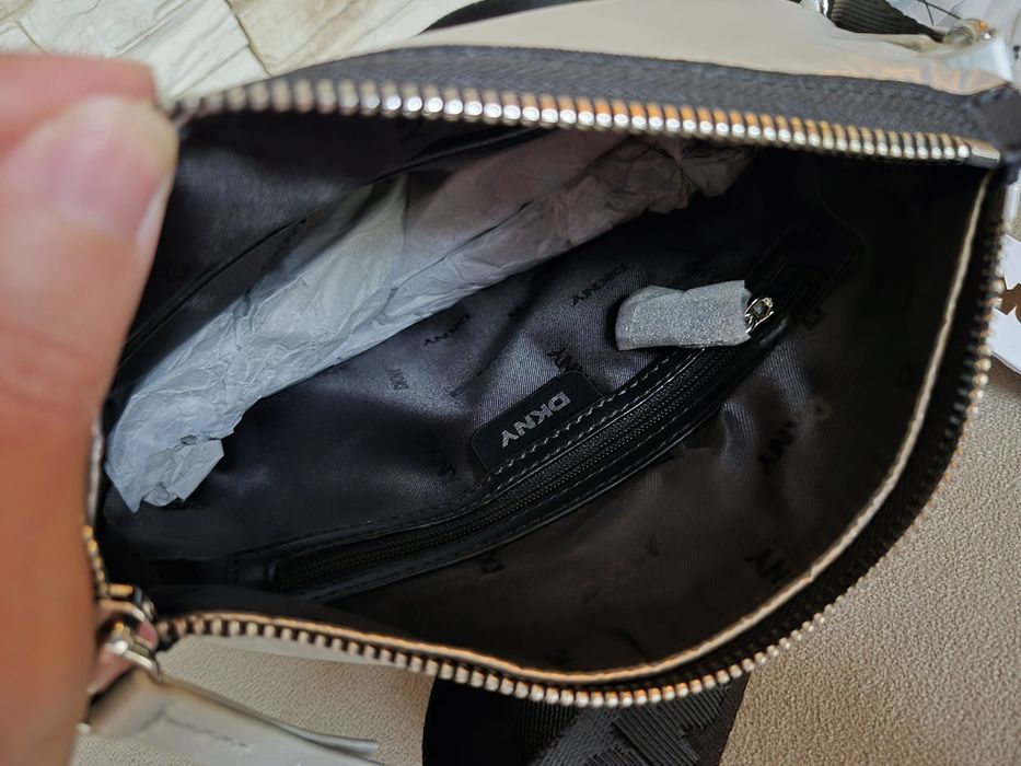 Torebka Listonoszka Damska DKNY Ryker SM CBODY