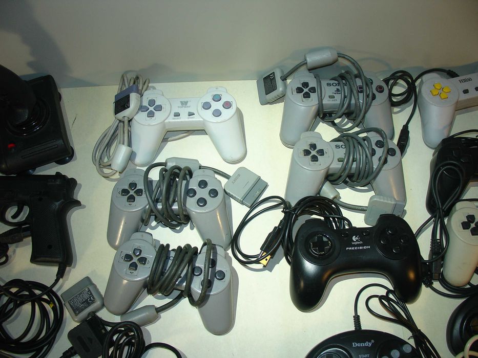 Ігри Dandy Денді-16 біт, Sony,Play Station, джойстик,адаптер. ЛОТ-48шт