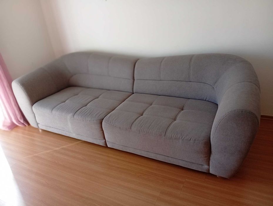 Sofá cinza 4 lugares - 2,67 comp. 80 alt. 99 largo.  e 70 assento