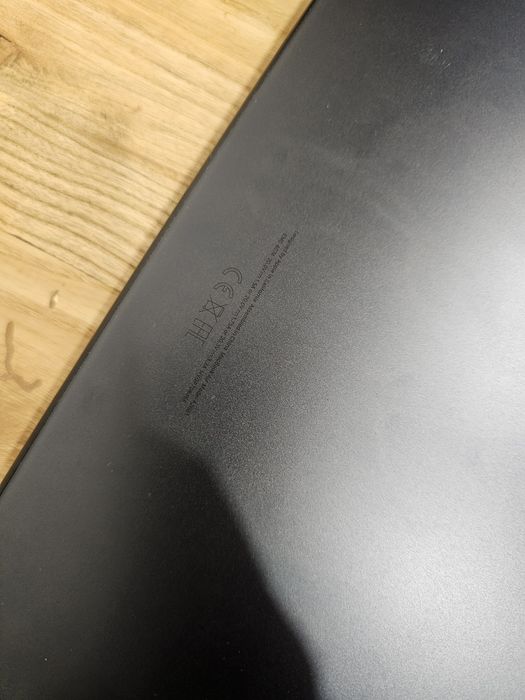 Macbook air m2. 8/256