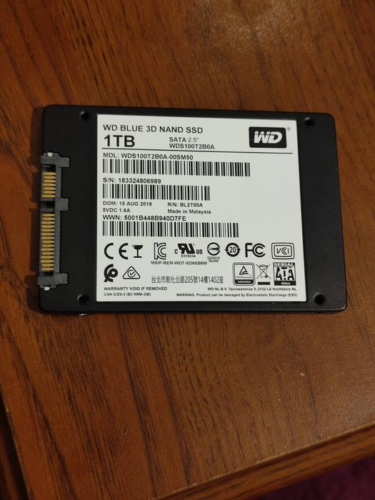 Продам твердотільний накопичувач Western Digital Blue 1TB 3D NAND SATA