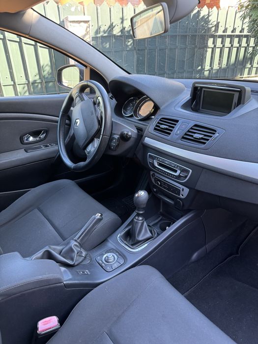 Renault Megane 1.5 Comercial - 6250 Euros