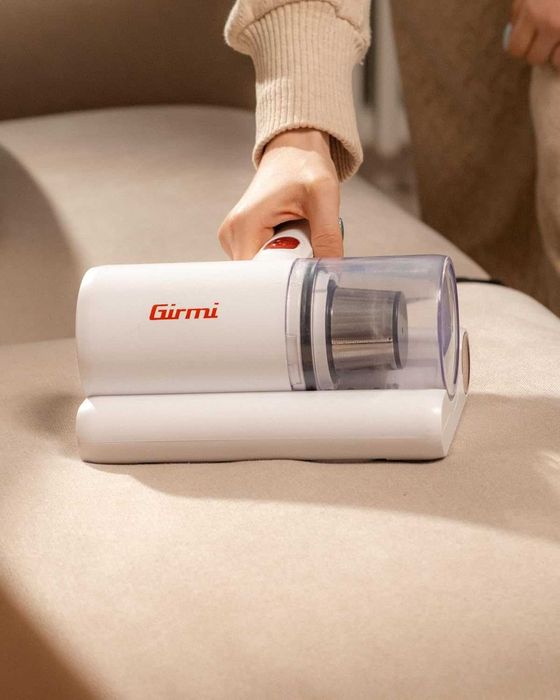 Girmi - usuwa do 99% alergenów i bakterii Sterylizujące światło UV.