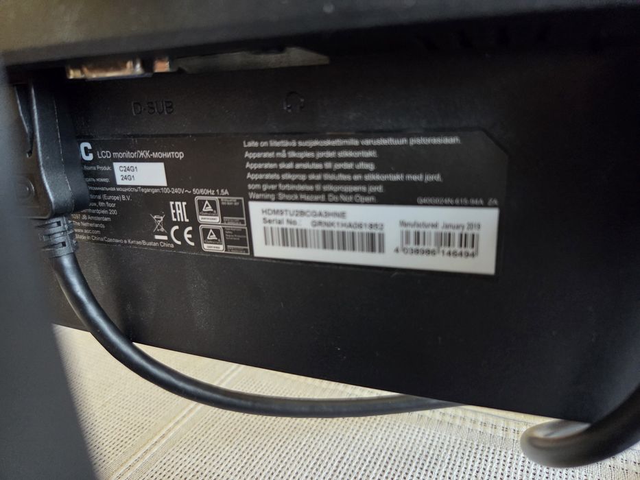 Monitor aoc c24g1