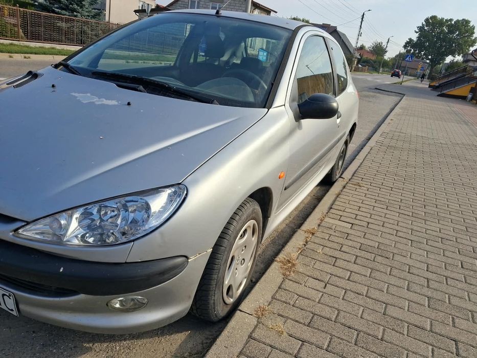 Peugeot 206