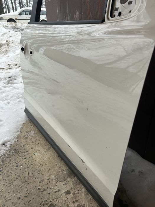 Двері праві санта фе