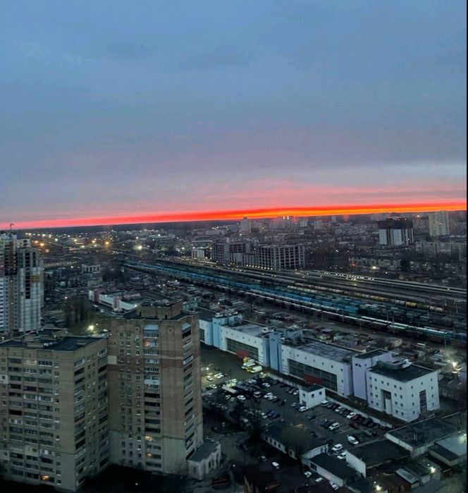 Продам 2-х комнатную квартиру 95м.кв.  ЖК Мега-Сити . Ул. Харьковское шосе 19 а.