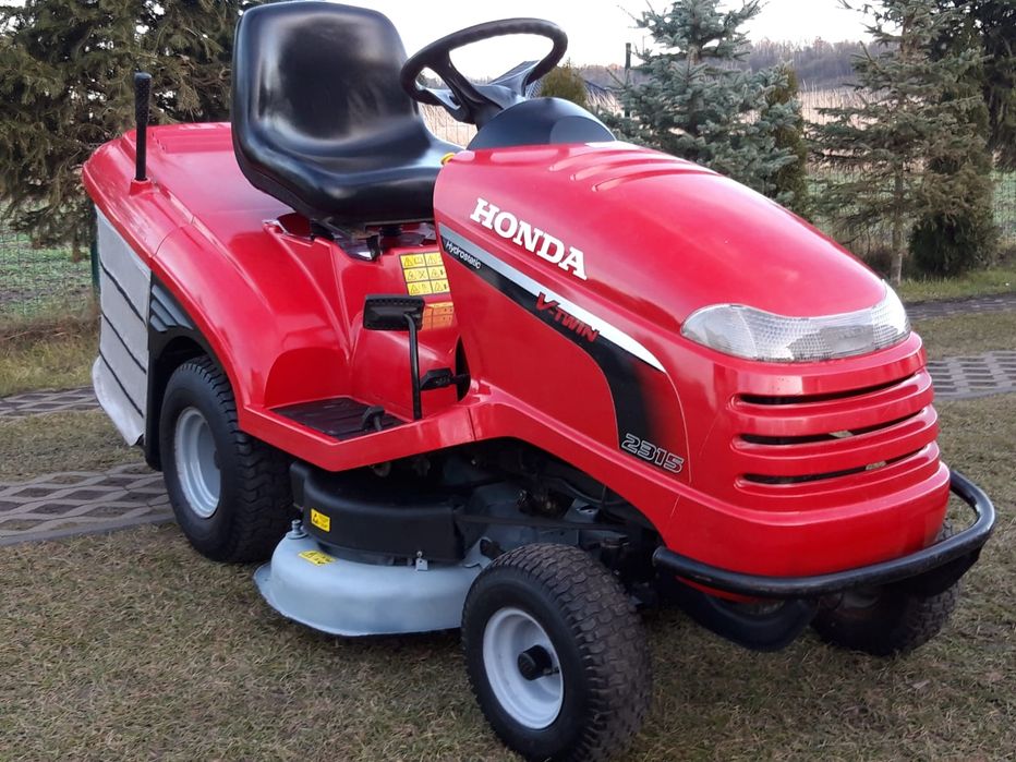 Traktorek kosiarka Honda  2315 Pompa Kosz