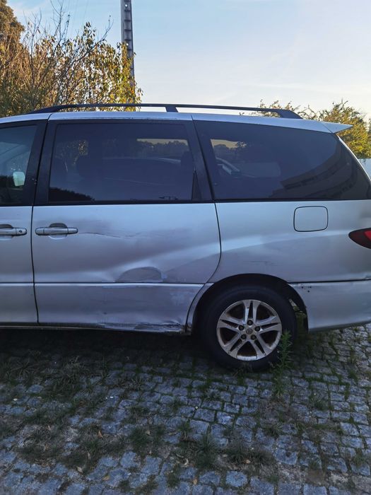 Carrinha Toyota Previa