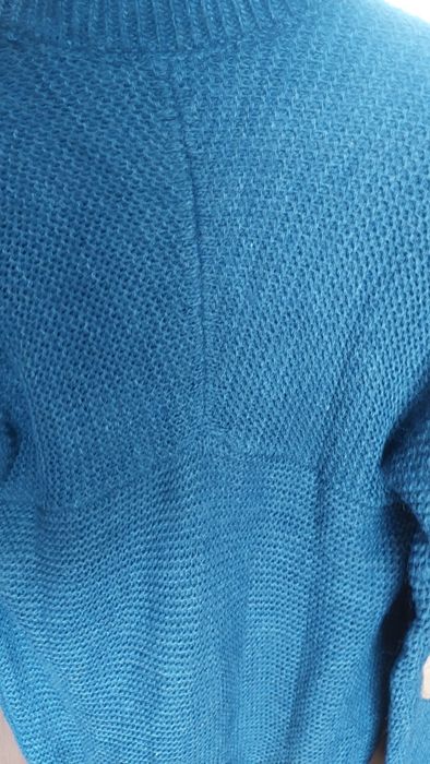 Жіноча нова кофта