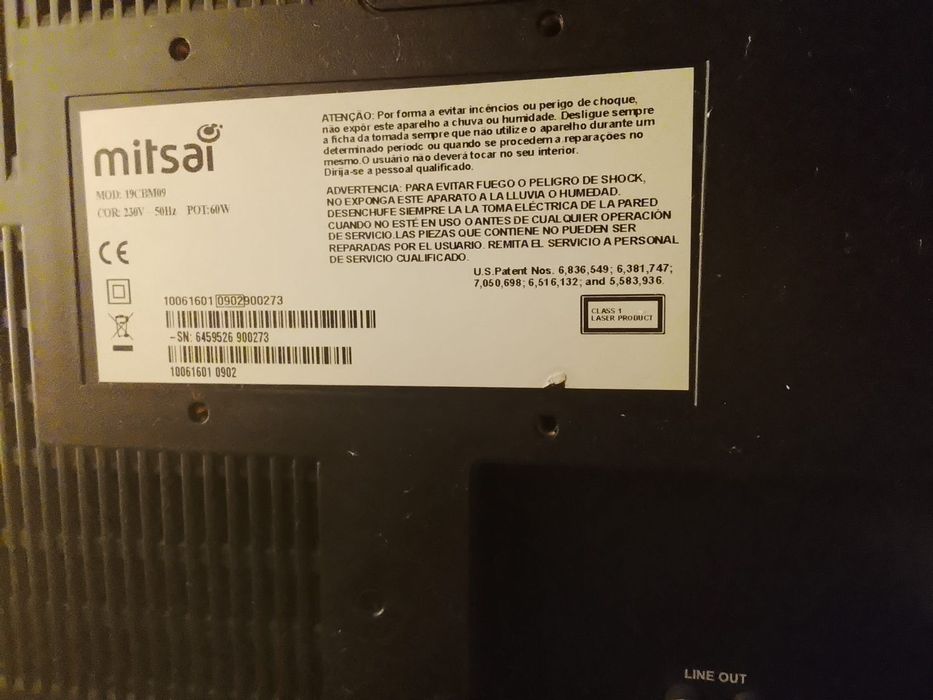 TV Mitsai 19" com leitor DVD integrado