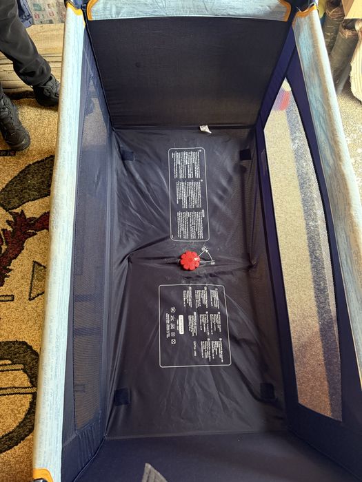 Манеж  chicco для дітей,