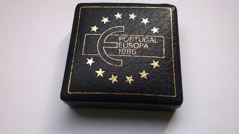 Moeda de 25$00 Portugal-Europa 1986, em Prata PROOF em caixa da INCM.