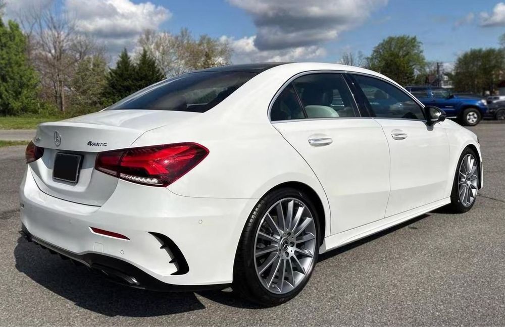 Бампер Mercedes A-Class V177 AMG Оригінал в гарному стані Розборка Мерседес А-Клас В177