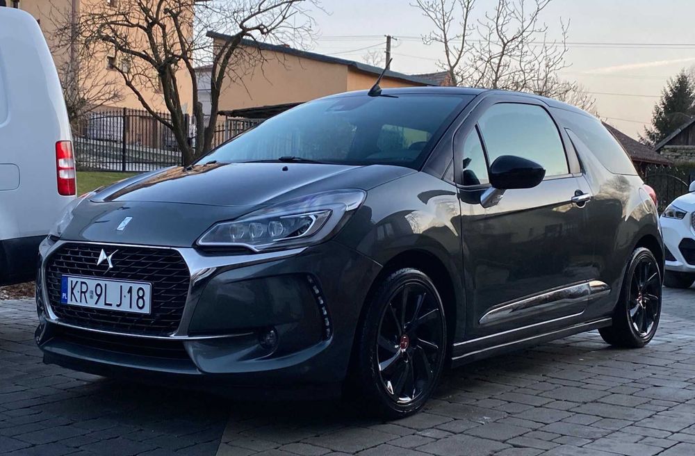 Zadbany Citroen DS3 cabrio, automat, kamera cofania, stan idealny