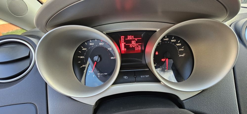 Sprzedam Seat Ibiza 1.2 Benzyna 105 KM – zadbany, po dużych wymianach!