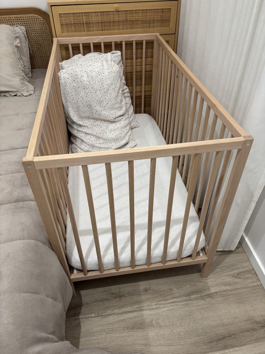 Berço ikea com colchao
