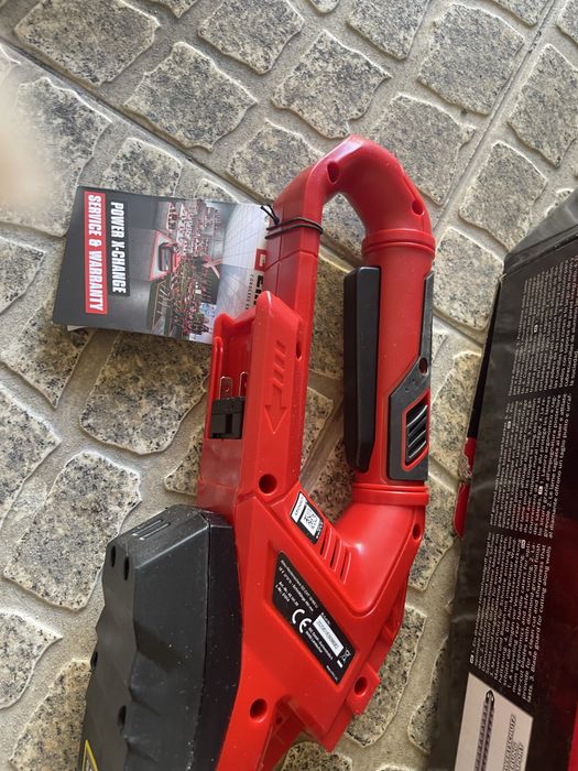 Maquina cortar sebes