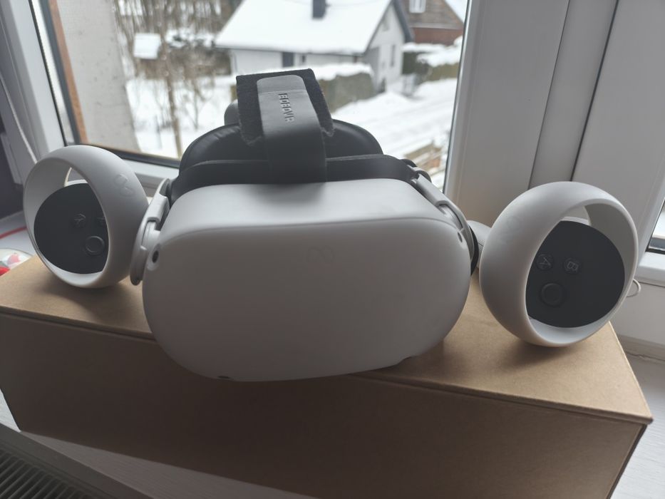 Oculus Quest 2 | 256gb | BoboVR headset i bateryjka